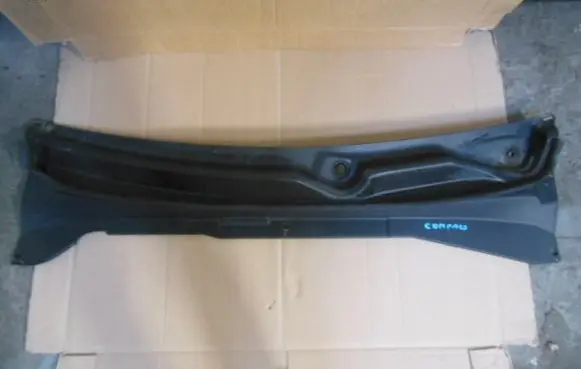 Jeep Compass Wiper trim
