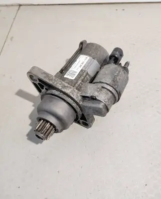 Volkswagen Touran II Starter motor 0AM911023L 051011 TS18ER22