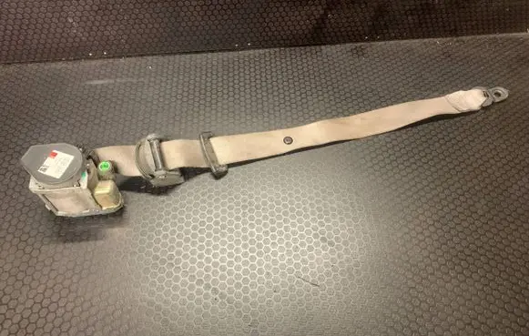 Mercedes-Benz E W211 Front seatbelt 605369200 CD8R000