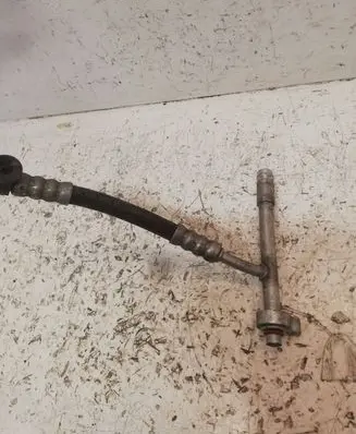 Ford Focus C-MAX Air conditioning (A/C) pipe/hose