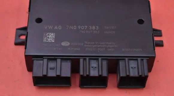Volkswagen PASSAT CC Engine control unit/module ECU 7N0907383