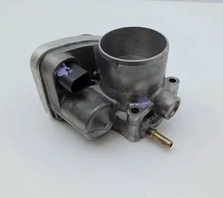 Renault Clio III Throttle valve 8200190230 8200171134B 8200171134