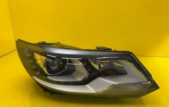 Volkswagen Tiguan Headlight/headlamp 5N1941034