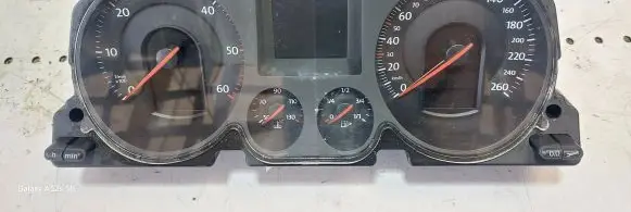 Volkswagen PASSAT B6 Speedometer (instrument cluster) A2C53106067