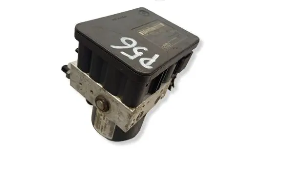 Ford Focus ABS Pump 8M512C405EA A426G