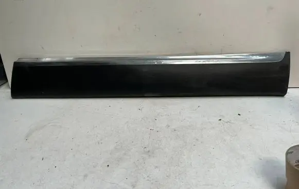 KIA Sorento Front door trim (molding) 87722C5200