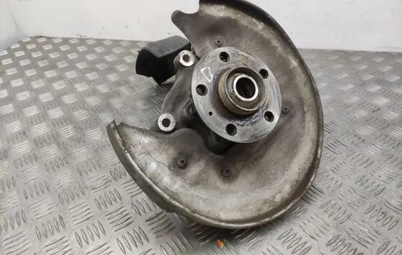 Audi A4 S4 B8 8K Rear wheel hub 8K0505432