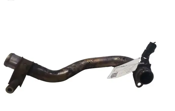 Nissan X-Trail T30 Engine coolant pipe/hose