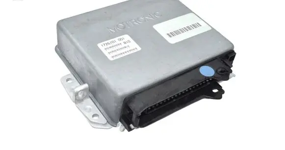 BMW 5 E34 Engine control unit/module 12141726101 1726101 0261200172