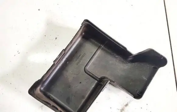 Renault Laguna II Fuse box cover 8200003060 318003209