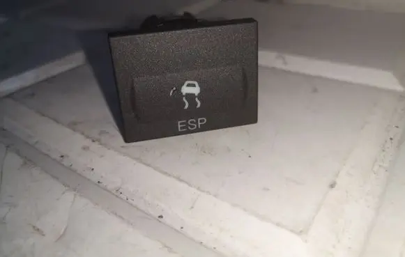 Ford Focus ESP (stability program) switch 3M5T2C418BD