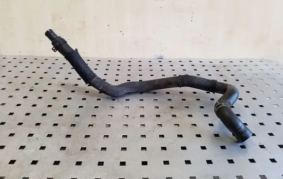 Nissan Qashqai Engine coolant pipe/hose