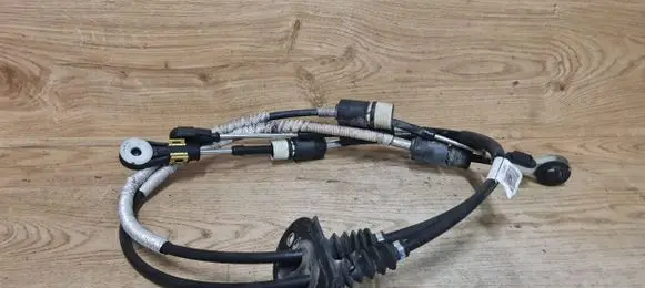 Volvo XC70 Gear shift cable linkage 31367315