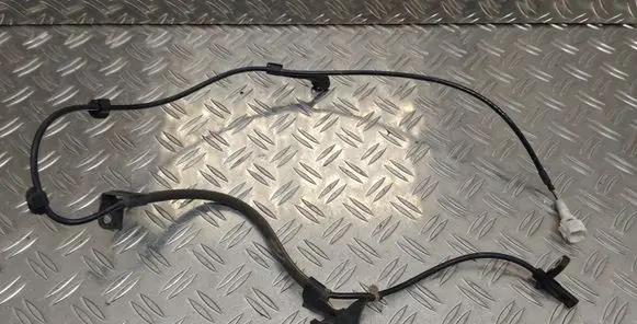 Toyota Yaris ABS brake wheel speed sensor 895420D050