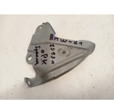 BMW X1 F48 F49 Fender mounting bracket 7351515