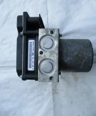 Renault Megane II ABS Pump 0265950728