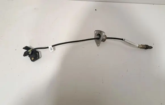 BMW X2 U10 Lambda probe sensor 8686977 5B3A043