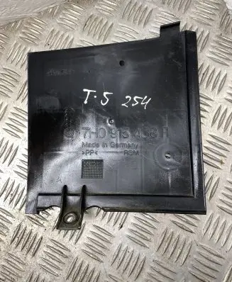 Volkswagen Transporter - Caravelle T5 Battery tray heat shield 7H0915438A