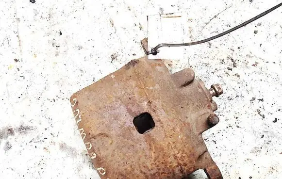 Mazda 6 Front brake caliper