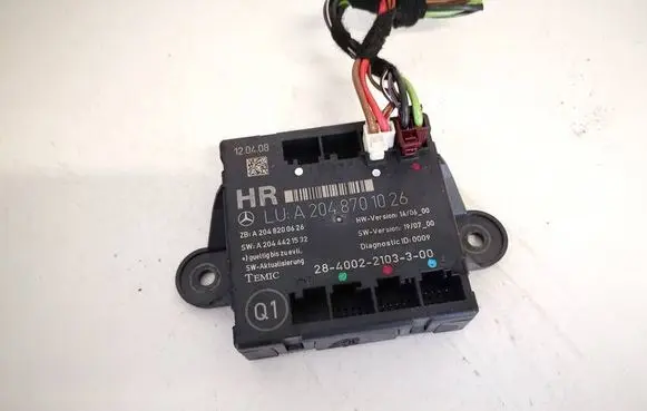 Mercedes-Benz C AMG W204 Door control unit/module a2048701026