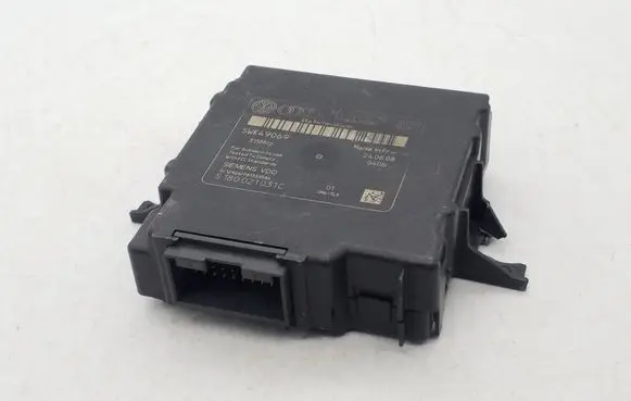 Audi A4 S4 B8 8K Other control units/modules 8K0907273A S1800211031C