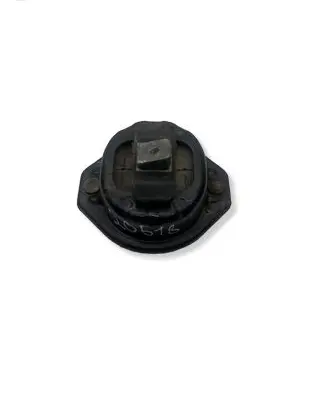 BMW 7 E65 E66 Engine mount bracket 6754613