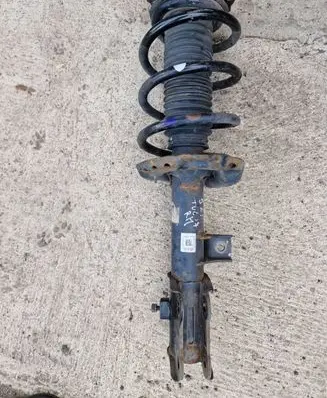Hyundai Tucson TL Front shock absorber with coil spring 54660D7050 54610D3000 54610D7000