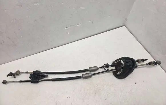 Opel Corsa F Gear shift cable linkage 9840308980