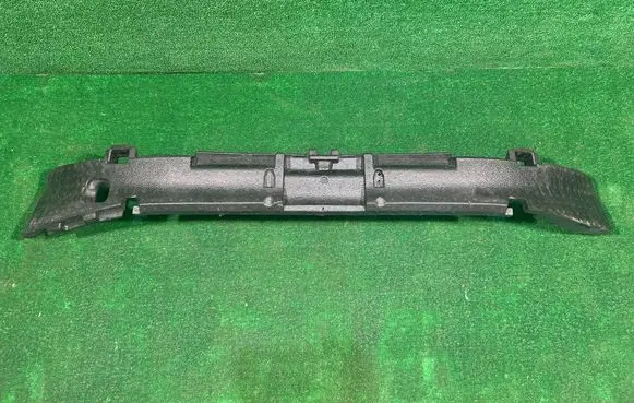 Volvo XC90 Front bumper foam support bar 32345725