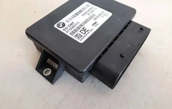 BMW 5 GT F07 Brake system control unit/module eb685485601 231220-10