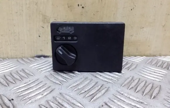 Volkswagen Transporter - Caravelle T4 Air circulation switch 701959531