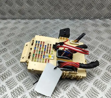 Hyundai i40 Fuse module 919553Z020