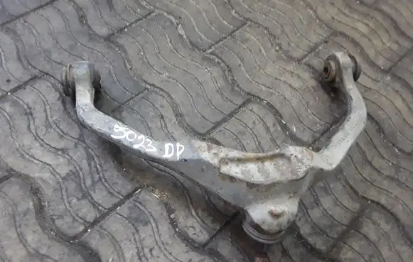 Dodge Nitro Front lower control arm/wishbone NOCODE