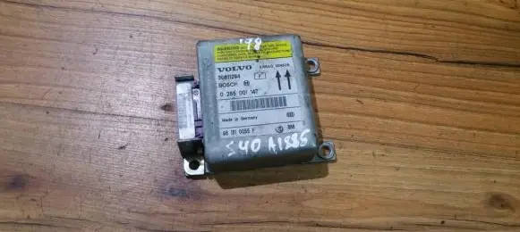 Volvo S40, V40 Airbag control unit/module 0285001147 30611294