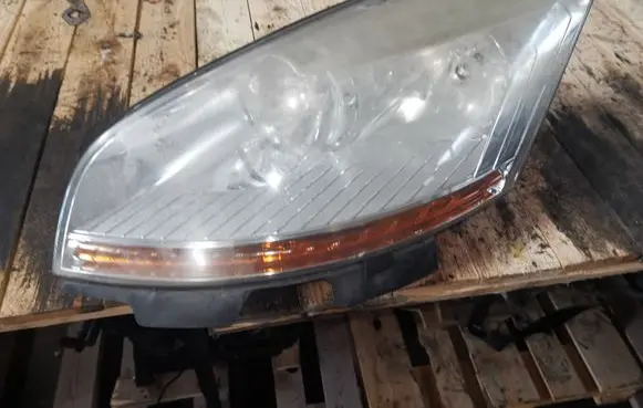 Citroen C4 Grand Picasso Headlight/headlamp