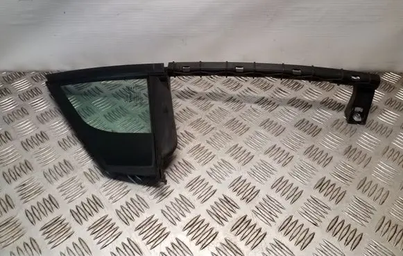 Ford Mondeo MK V Front door vent window glass four-door DS73F21401AH