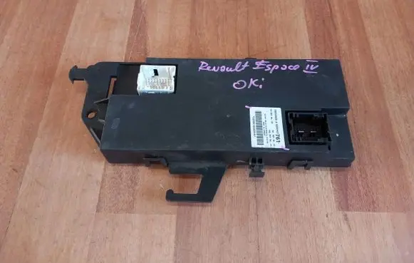 Renault Espace - Grand espace IV Climate control unit 8200427761 28032556A 2556513320016