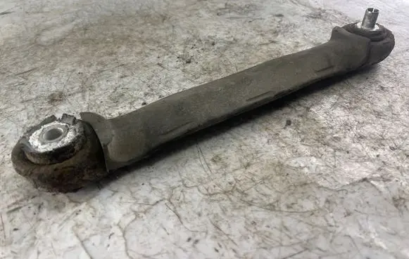 Mercedes-Benz E W210 Rear suspension control arm 