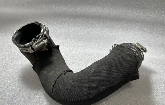Audi A6 S6 C6 4F Intercooler hose/pipe 4F0145737C