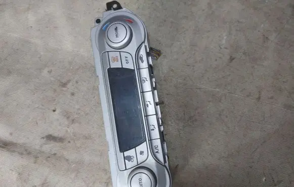 Ford Kuga I Climate control unit 7M5T18C612CE