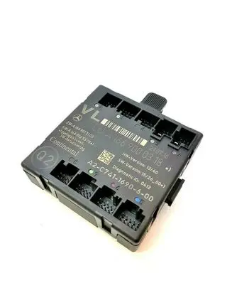 Mercedes-Benz GLA W156 Door control unit/module A1669000318