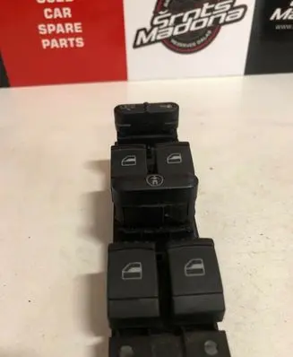 Volkswagen PASSAT B5.5 Electric window control switch 1J4959857B