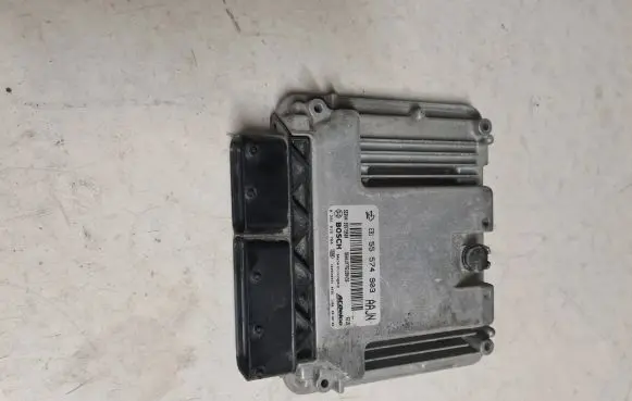 Opel Insignia A Engine control unit/module 55574903 55573560 0281016704