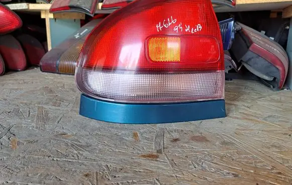 Mazda 626 Rear/tail lights 0431392L 0431392