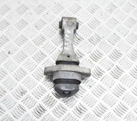 Hyundai Ioniq Engine mount bracket 17070566