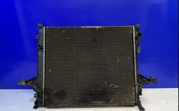 Volvo XC90 Coolant radiator 30723877