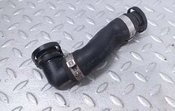 Audi A8 S8 D4 4H Breather hose/pipe 4H0133889K