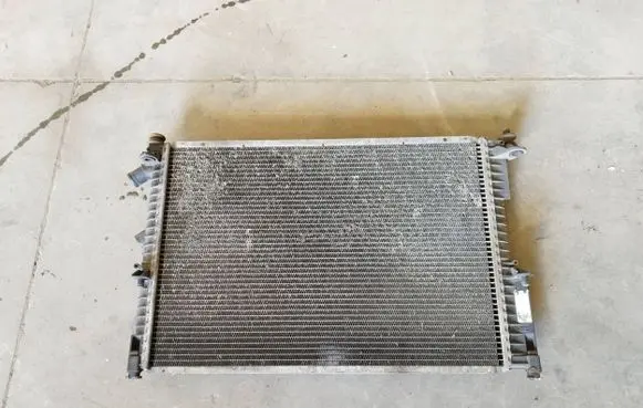 Renault Avantime Coolant radiator 72370330
