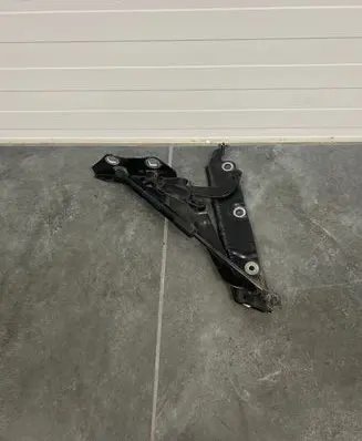 Jaguar XF X250 Tailgate/trunk/boot hinge 8X2342700
