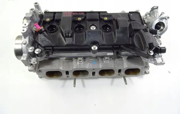 Nissan X-Trail T32 Engine head A177221717